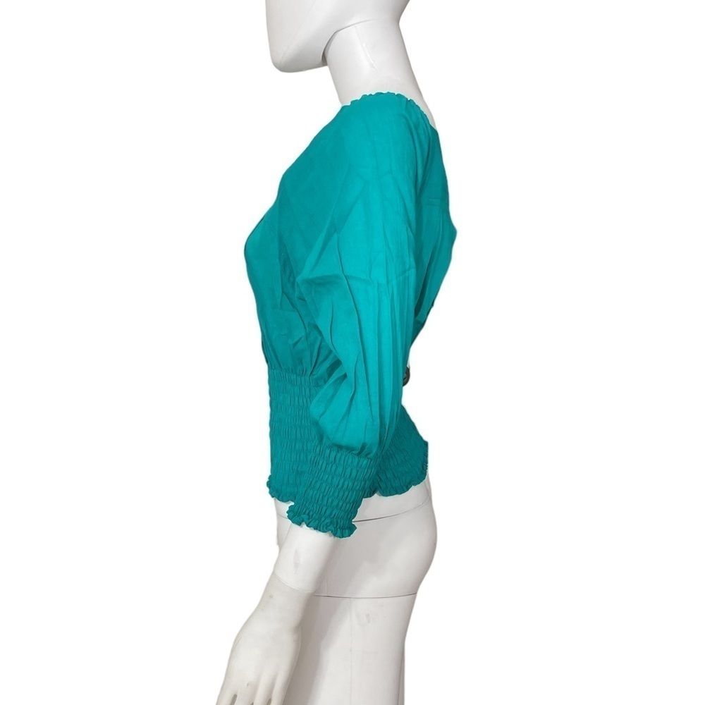 Boho Oaxaca Mexico Teal Blue Floral Top
New - Picture 3 of 5